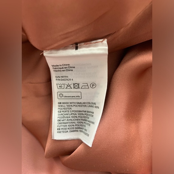 Light nude pink H&M maxi dress with open back size 6 - Picture 12 of 12